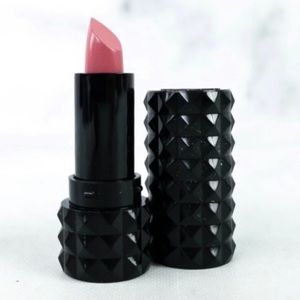KVD VEGAN BEAUTY: Studded kiss lipstick in Lovecraft.